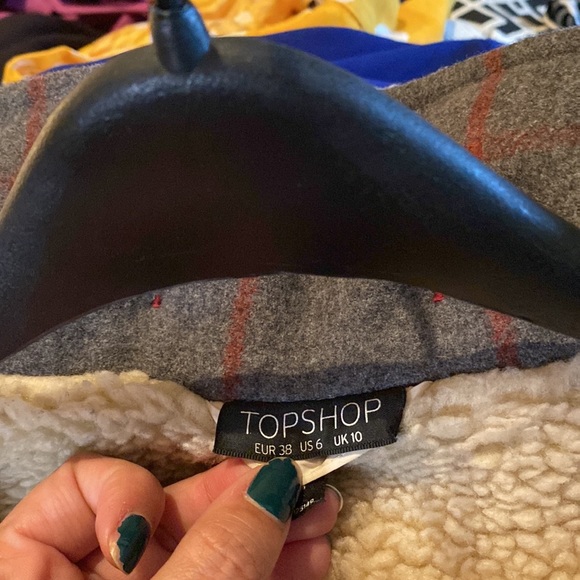 Topshop Grey & Red Plaid Fleece Lined Duffle Coat - Size 6 - Picture 3 of 3